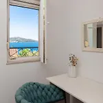 Estera Apartment Razanj
