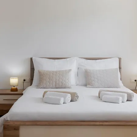 Estera Apartment