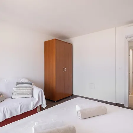 Apartment Estera *