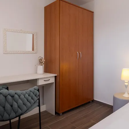 Estera Apartment