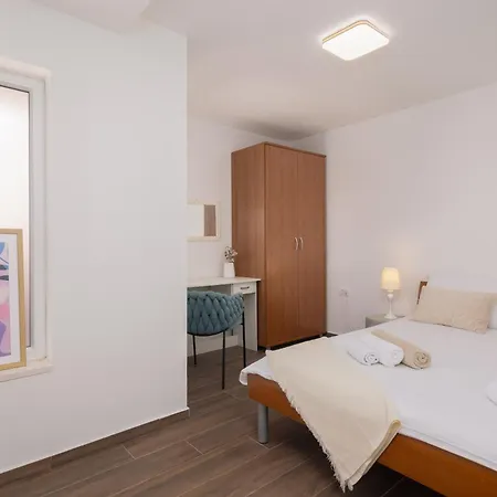 Apartment Estera