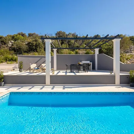 Estera Apartment Razanj