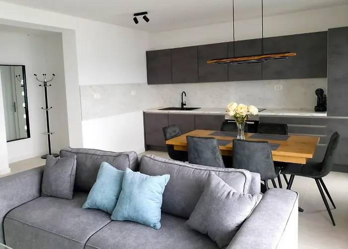 Apartment Estera Ražanj